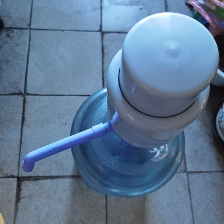水桶和压水器