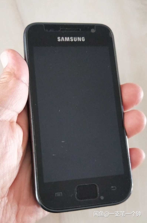 三星 GT-l9003 不能开机,电...