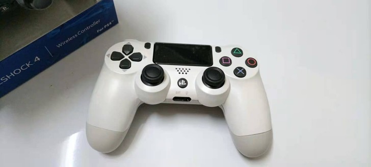新款ps4手柄 ps4游戏手柄 ps4无...