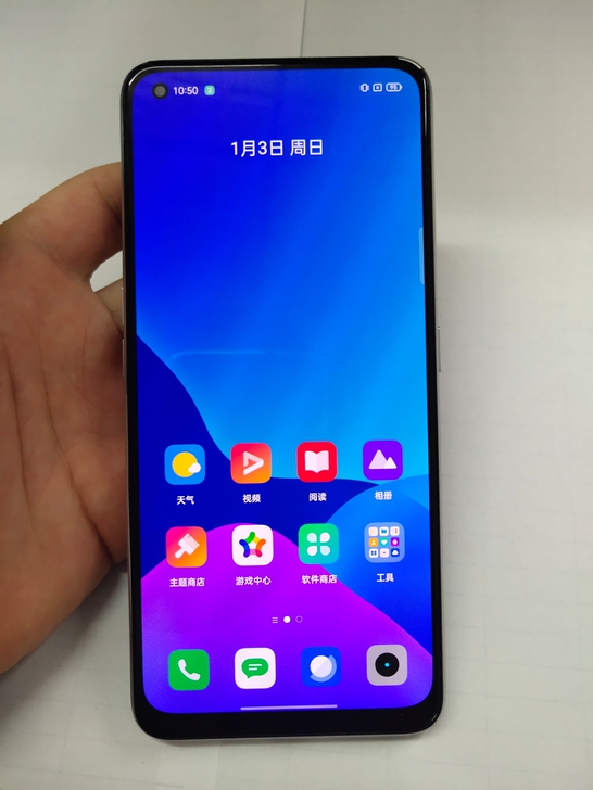 realme Q2pro 8+128  使...
