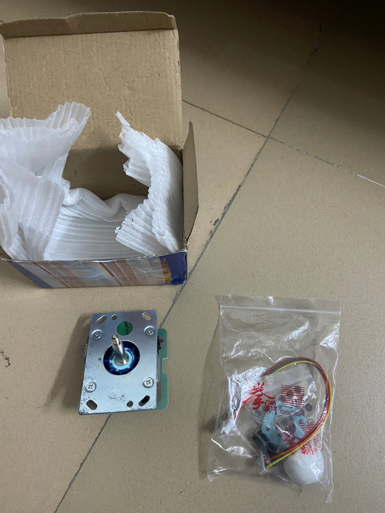 闲置摇杆