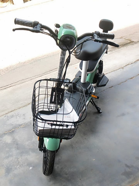雅迪电动车 购买三个月 实际使用两个月 合...