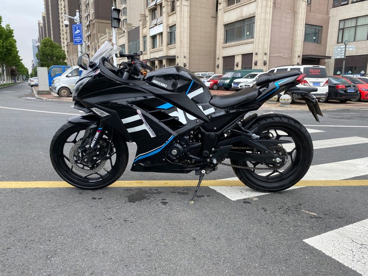 二手摩托,新,可以便宜卖