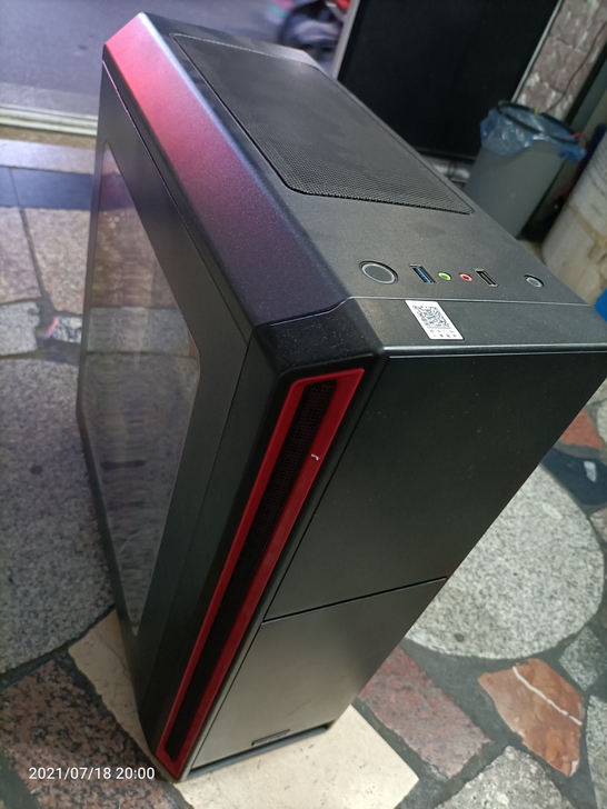 台式游戏电脑主机,处理器:AMD Ryze...