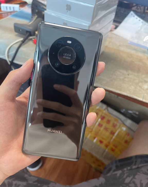 华为 华为 Mate 40 Pro (5G...