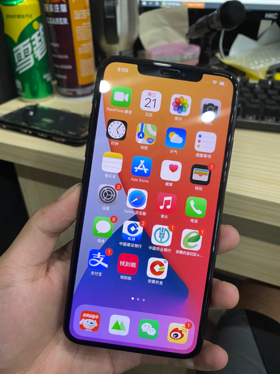 二手iPhone 11 Pro max，国...
