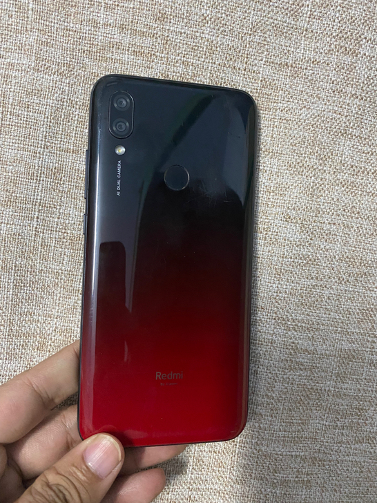 红米7版4+64无锁小米号已退,机子成色如...