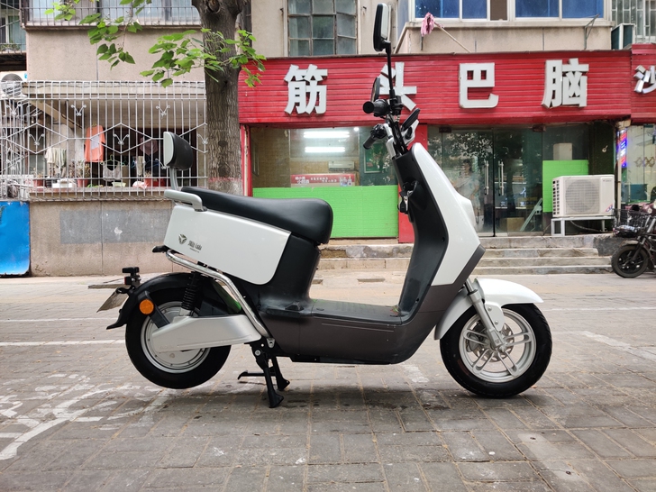 诚心转让雅迪E3 2.0  电动车