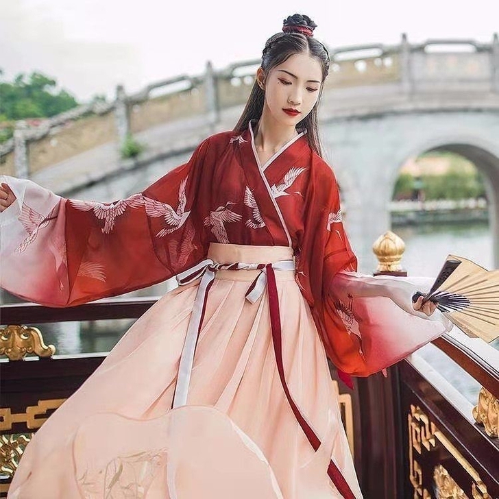 汉尚华莲一点春汉服，官网购买正品保证