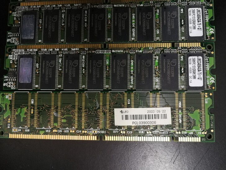 SDRAM PC133 256M内存，原装...