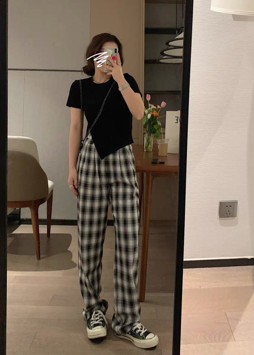 VEEE 钟爱格纹 显瘦高腰显腿长辣妹直筒...