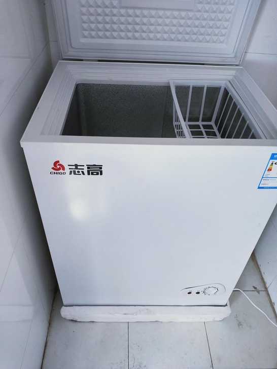 荣事达小冰柜全新磕碰机 118 58...