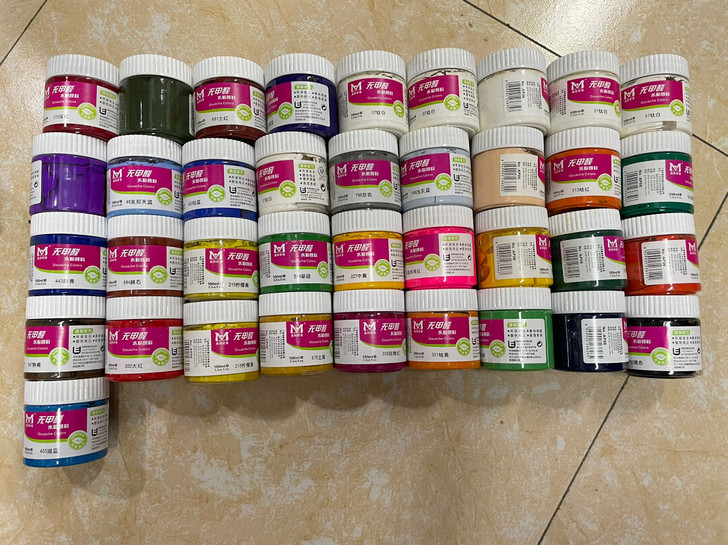 自用32色水粉颜料全新未拆 运费平摊 送六...