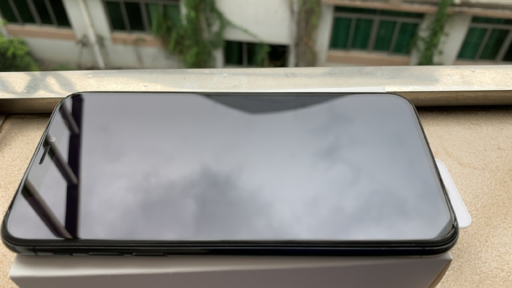 广州本地出售一台自用的灰色iPhone x...