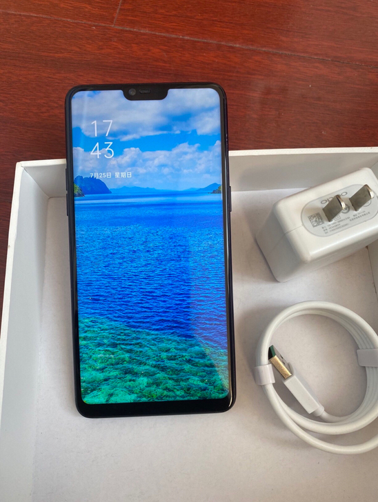 Oppor 15正品手机  95成新  只...