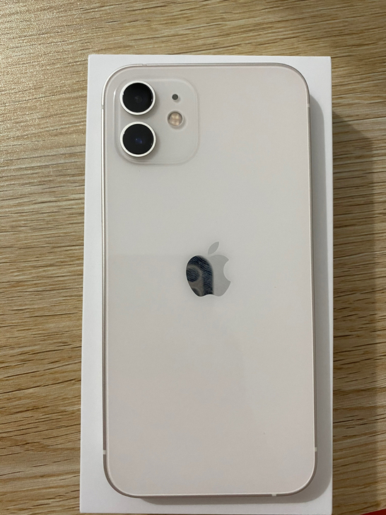 iPhone12，白色，国行双卡128g，...