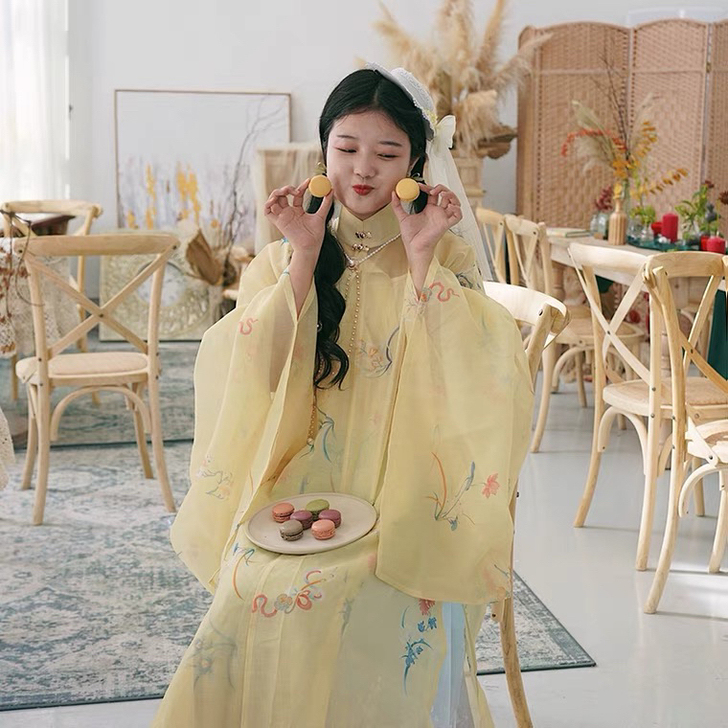 白菜汉服南霂斋汉服云粉粧黄色l码 借春山集...