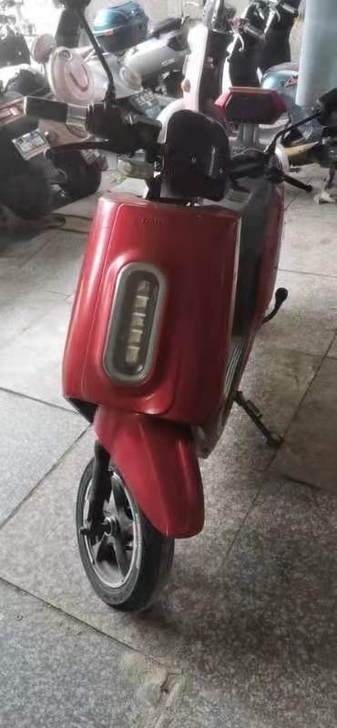 台铃y2电动车,电池保修半年,在三亚本地,...