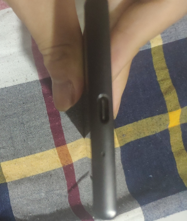 索尼xz1 835 4+64 刷了欧...