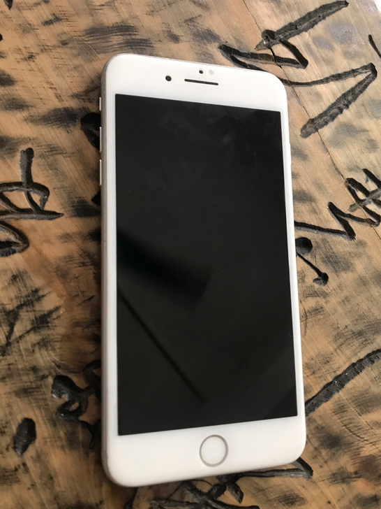 家人自用苹果7Plus128G 国行 全网...