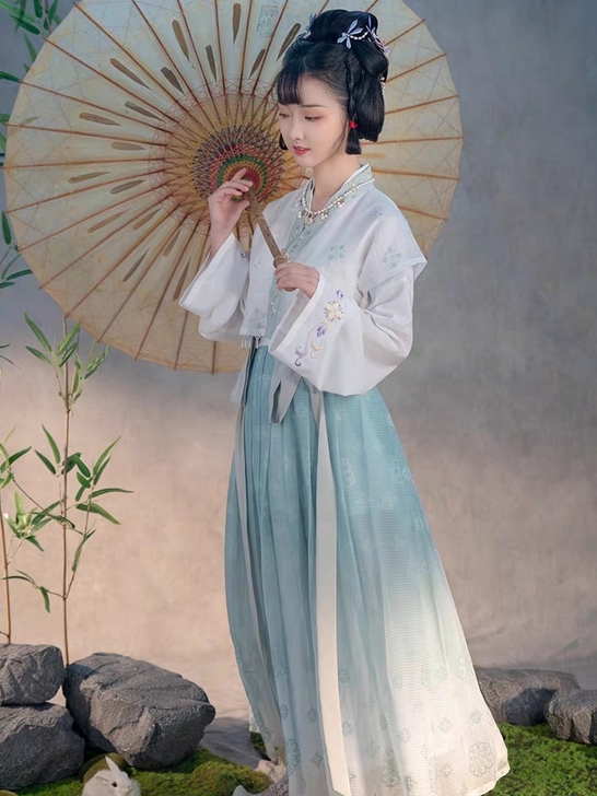 重回汉唐锦烟原创正品中国风汉服女绣花齐腰襦...