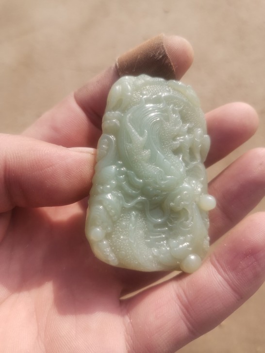 青龙牌子,青龙护主。