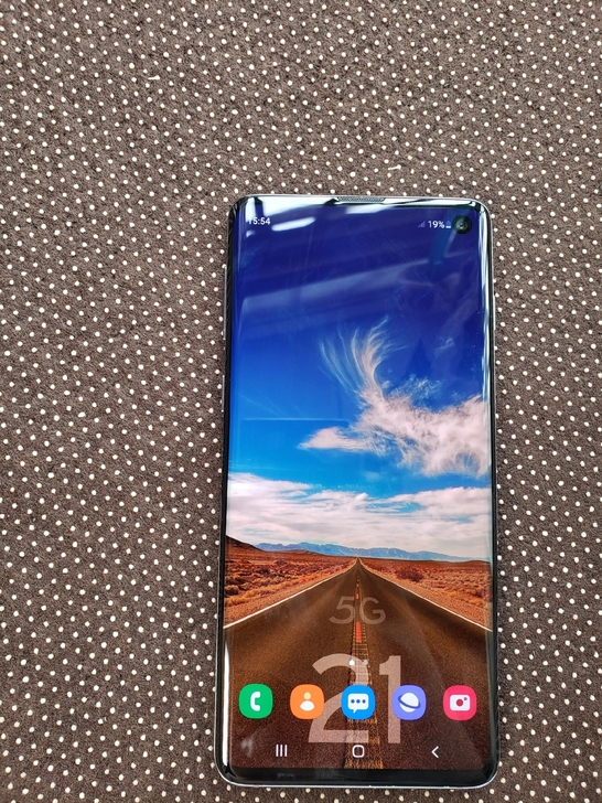 原装正品三星s10,到手不到半年,几乎完美...