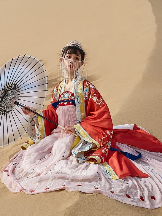 出租汉服 十三余小豆蔻鹿王梵音 都城南...