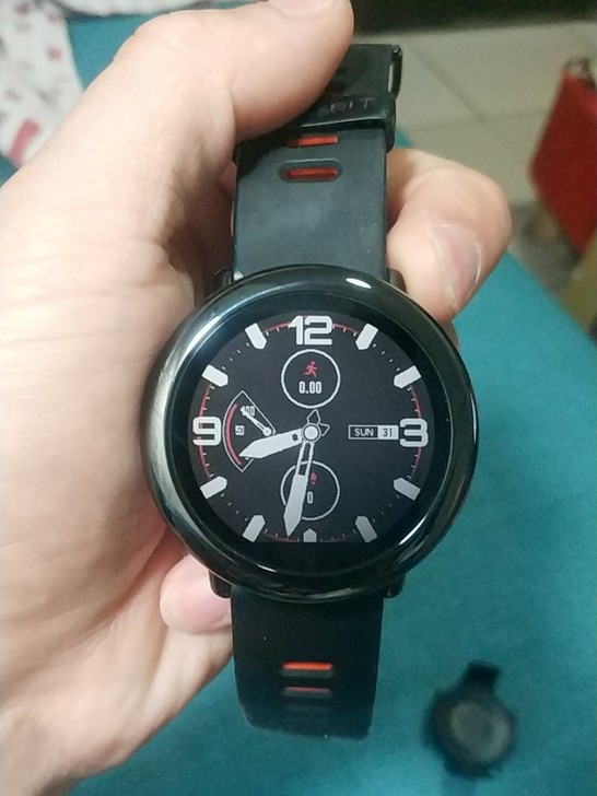 Amazfit 华米运动手表。型号1602...