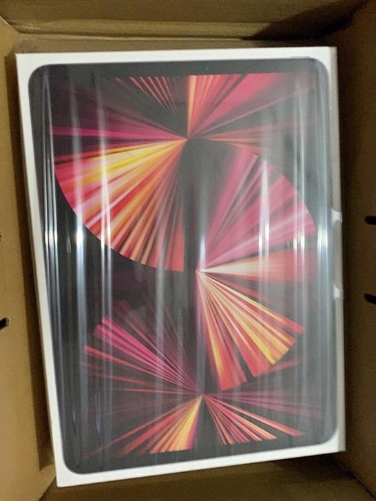 苹果ipad  pro  2021款，11...