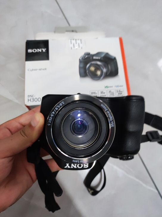 索尼DSC-H300单反相机,转手原因 公...