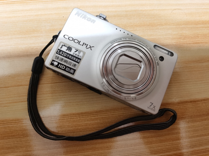 尼康coolpixs6000 cmos小长...