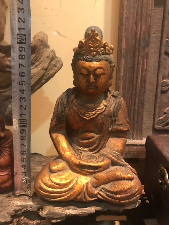 乡下收到老木雕鎏金观音，后背开孔，350包邮