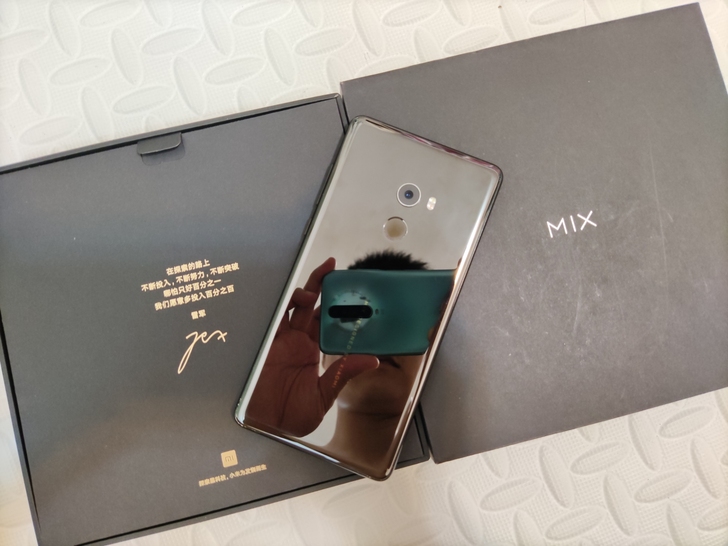 小米 MIX2  6+128