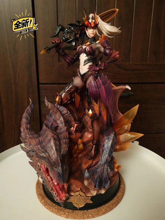 王者荣耀 限量版水晶猎龙者花木兰手办,入手...