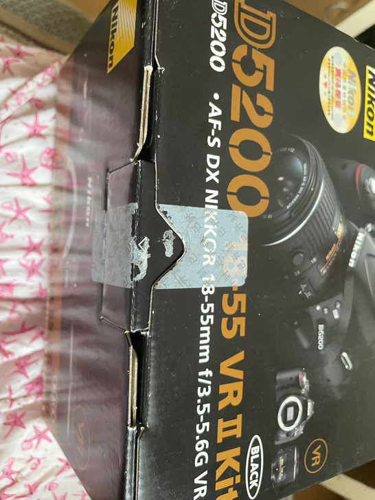 尼康d5200套机,18-55vr镜头。苏...