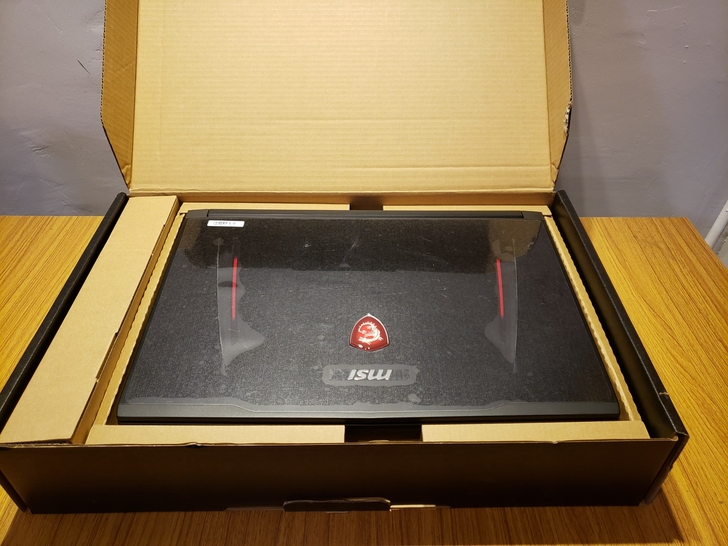 微星gt63 rtx2080满血 电竞游戏...