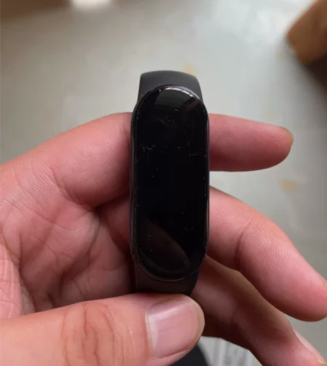 小米手环6，两个打包价290包邮，无划痕，...
