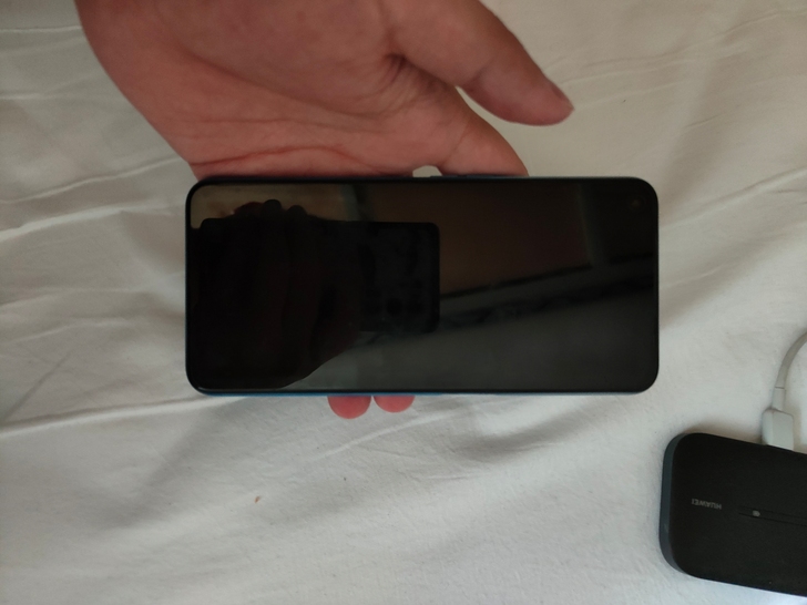 Realme Q2 6+128g版本,个人...