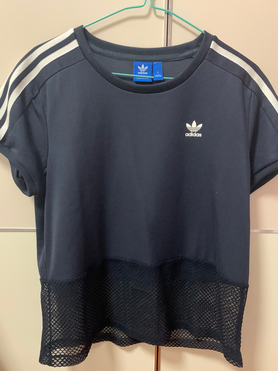adidas 短袖 闲置 部分地区可包邮