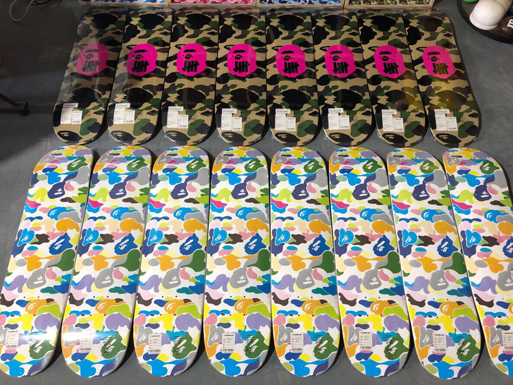 【特价捡漏】bape迷彩风格系列滑板全新；...