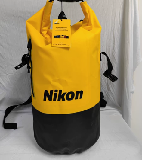 NikonNikon防水背包20L 感兴...