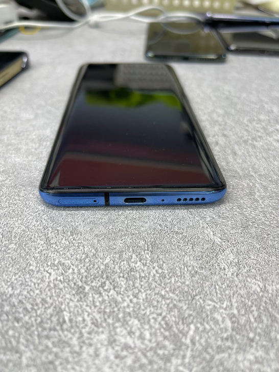 一加7pro,蓝色8+256g,成色9.8...