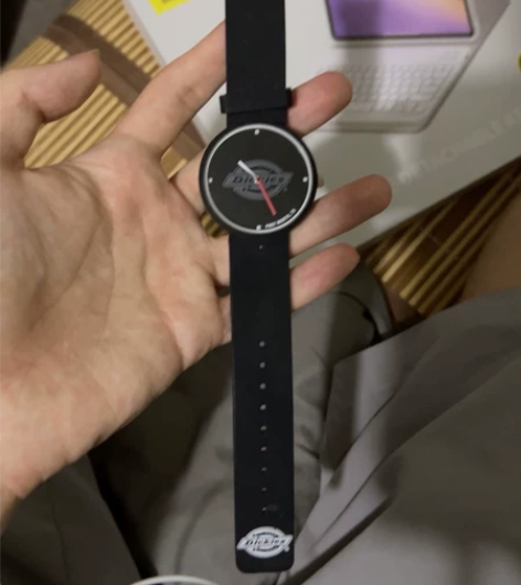 dickies手表,100多买的,现在50...