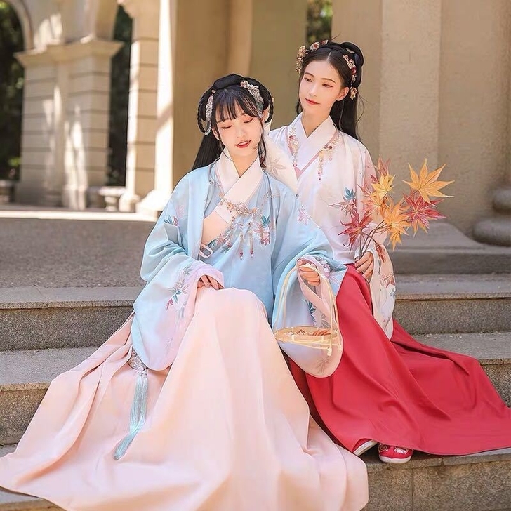 [标价全款]枫灵汉服女交领明制枫叶印花齐腰...