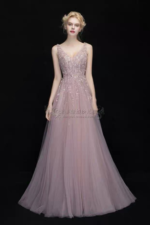 长款亮片高端晚礼服 流行元素：拉链 风格：...