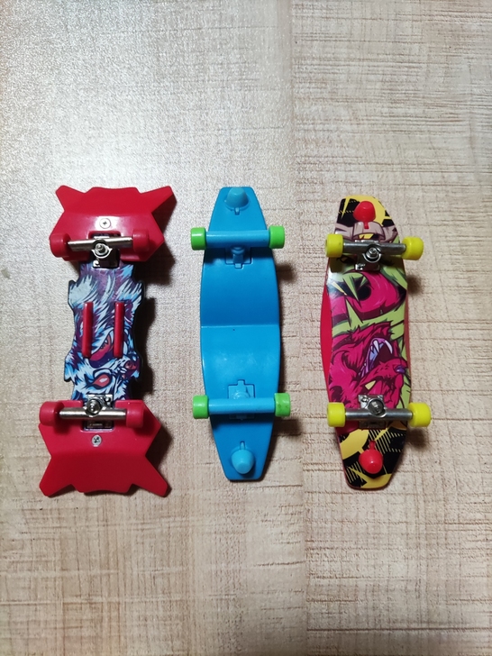 奥迪双钻手指滑板,品相如图,绝对经典的好东...