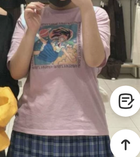 优衣库福星小子联名m码 胶有点黏美女们自己...