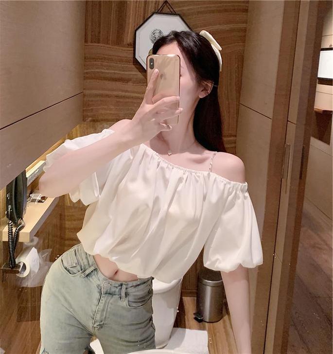 网红ins超火甜美百搭上衣女夏装性感一字露...