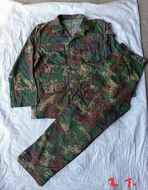 二手迷彩服结实耐磨!
